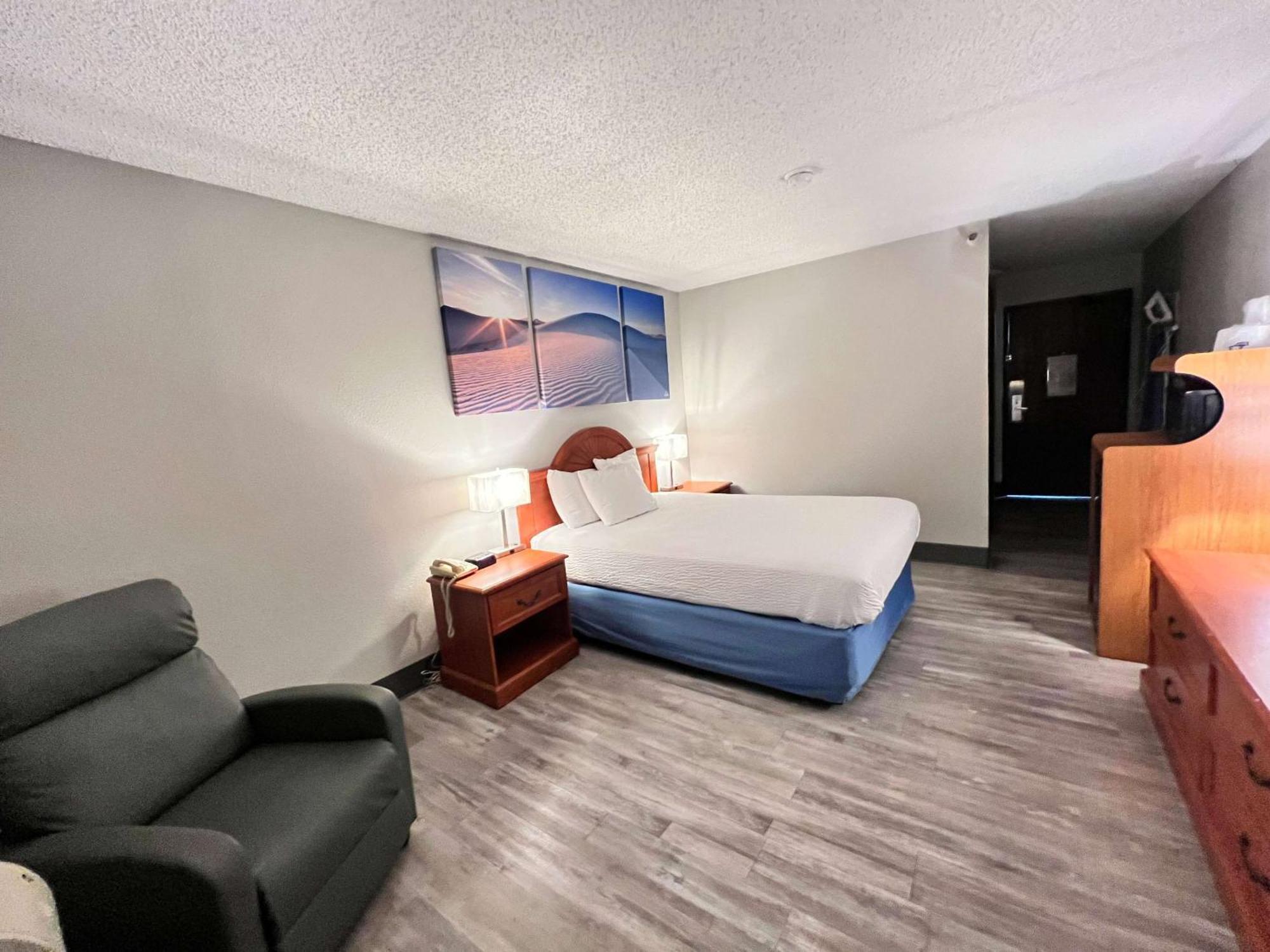 Antelope Inn & Suites Клирфилд Экстерьер фото